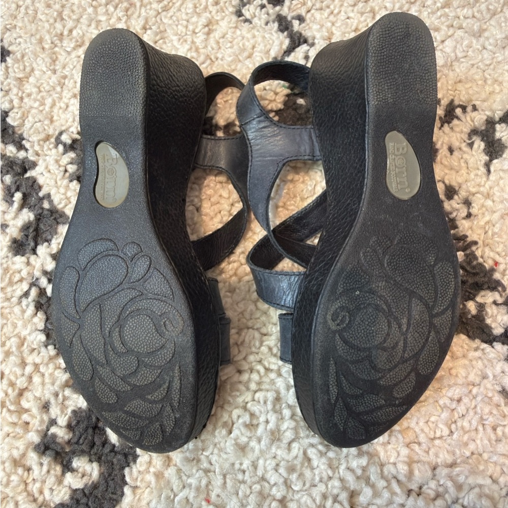 Born Black Leather Cross-Strap Slingback Wedge Comfort Sandals - Picture 8 of 8